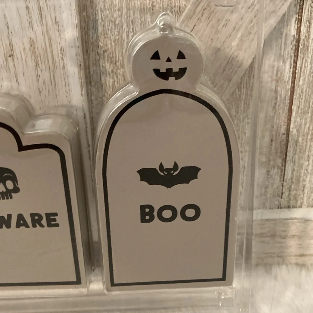Target Hyde and Eek 2022 Halloween Mini Gravestones